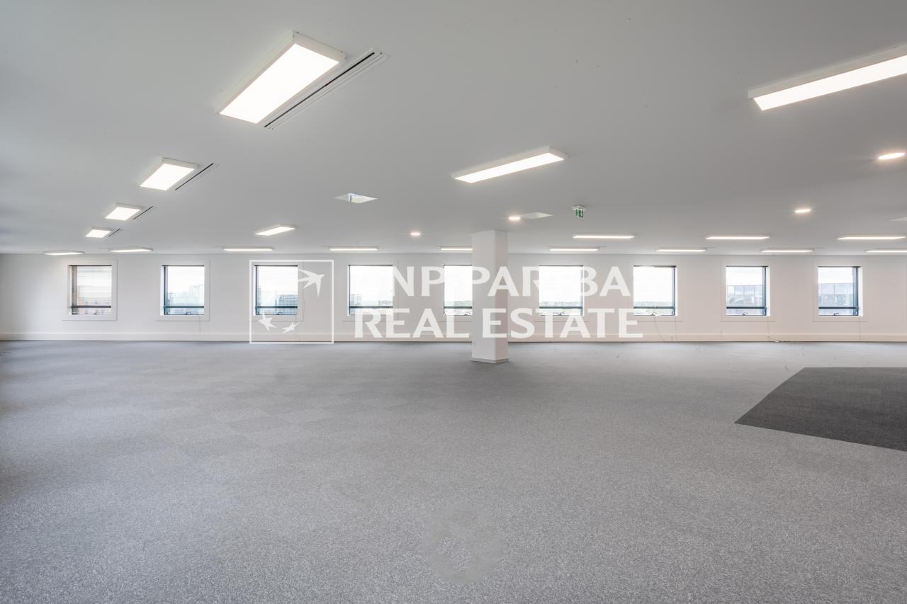Bureau Noisy-le-Grand 3048m² Location bureau Noisy-le-Grand Seine-Saint-Denis OLBUR2106795 1